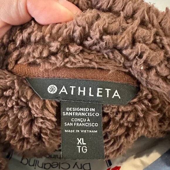 Athleta Cozy Jacket - Picture 7 of 7